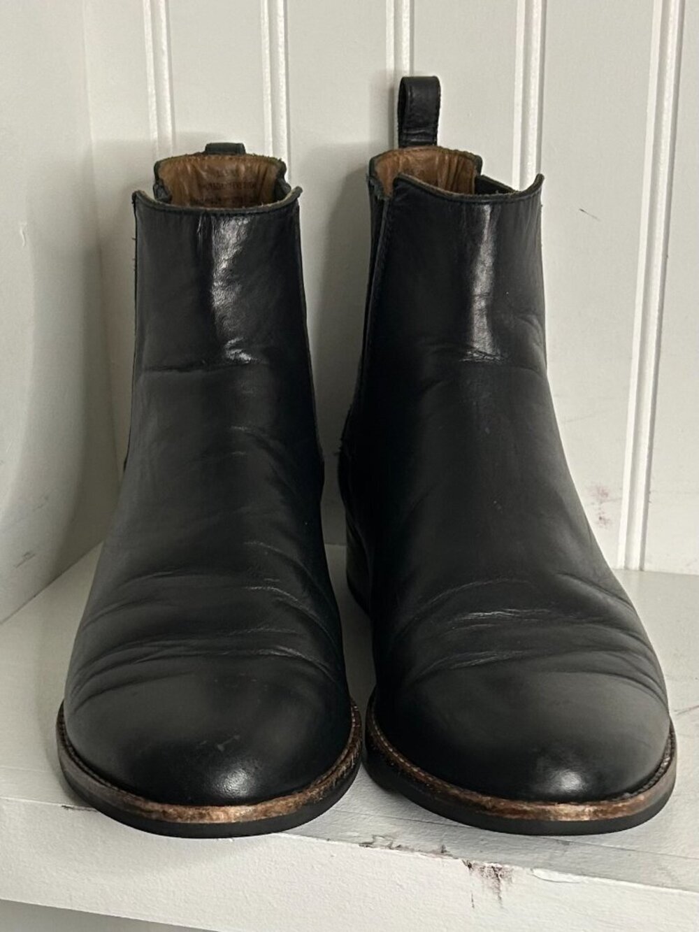 Thursday Boot Co. Black Leather Chelsea Women ‘s Boots Size 10.5 USThursday Boot